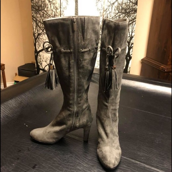 Faux Suede Grey Boots - Picture 3 of 4